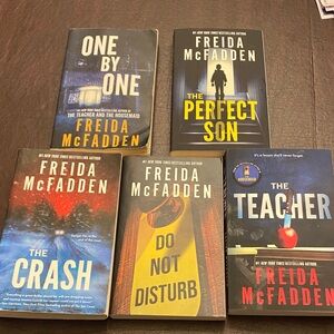 Freida McFadden Book Collection